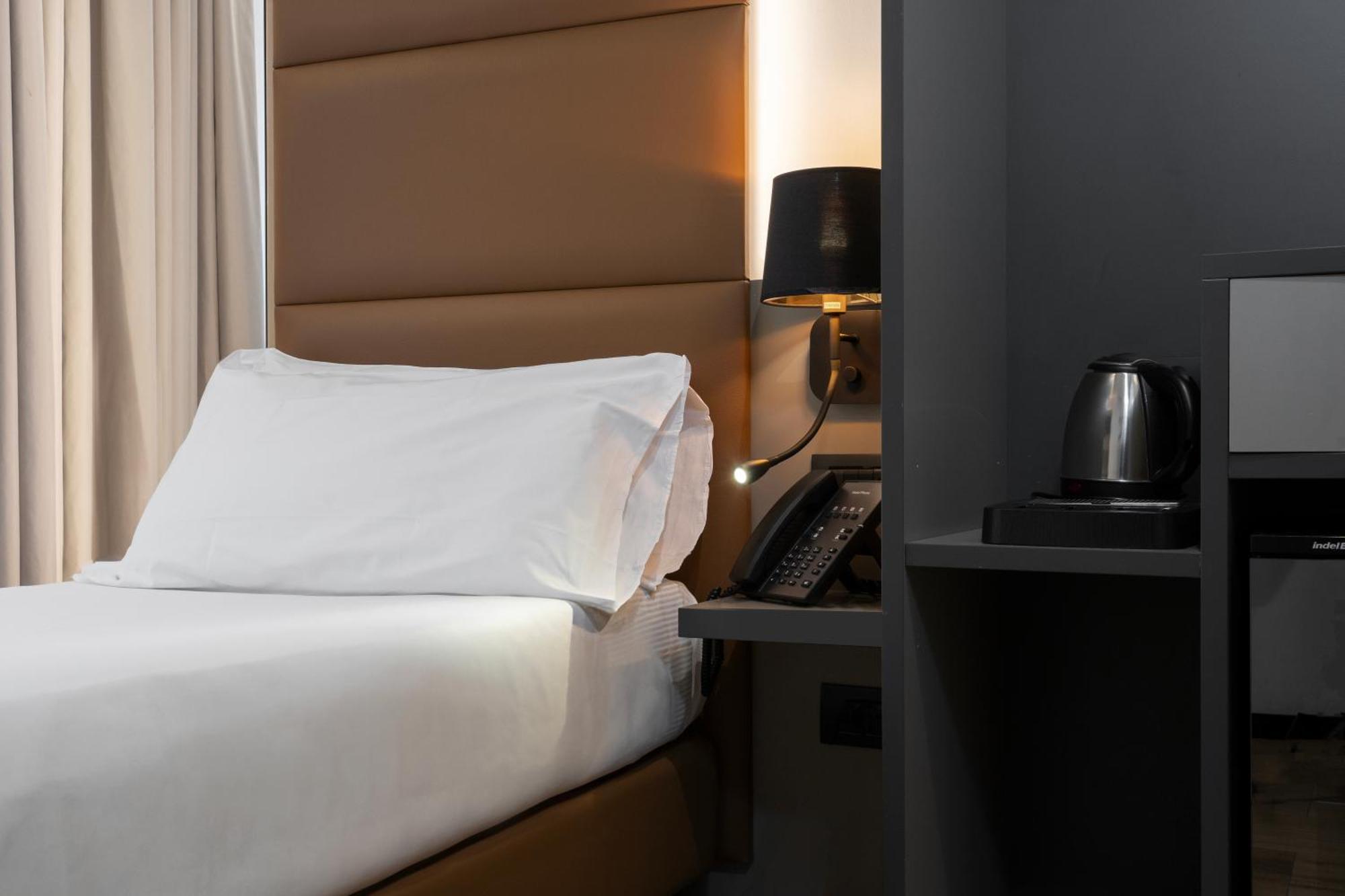 London Hotel Milaan Buitenkant foto